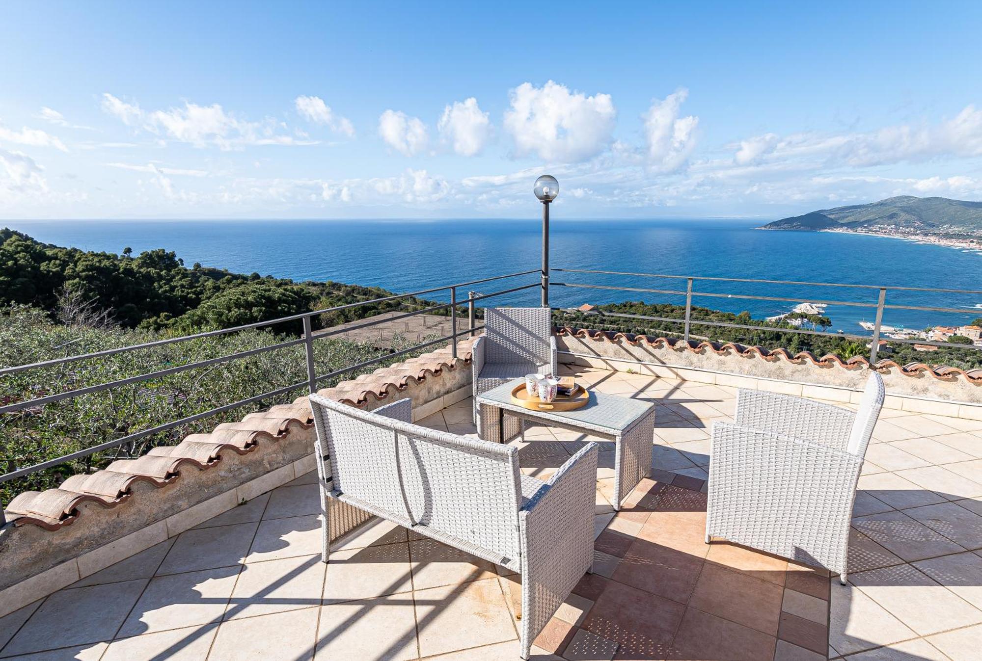 Bellezza In Cilento Panoramic Apts Castellabate Exterior photo