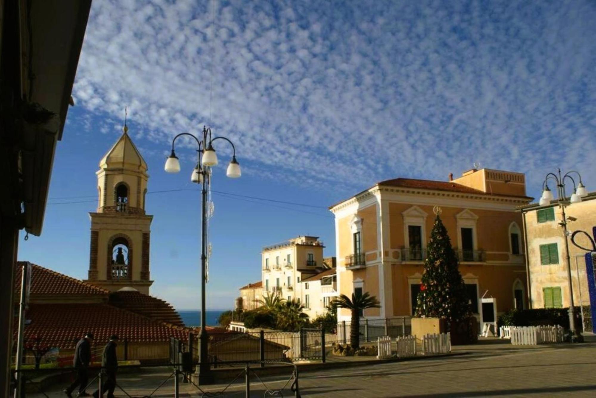 Bellezza In Cilento Panoramic Apts Castellabate Exterior photo